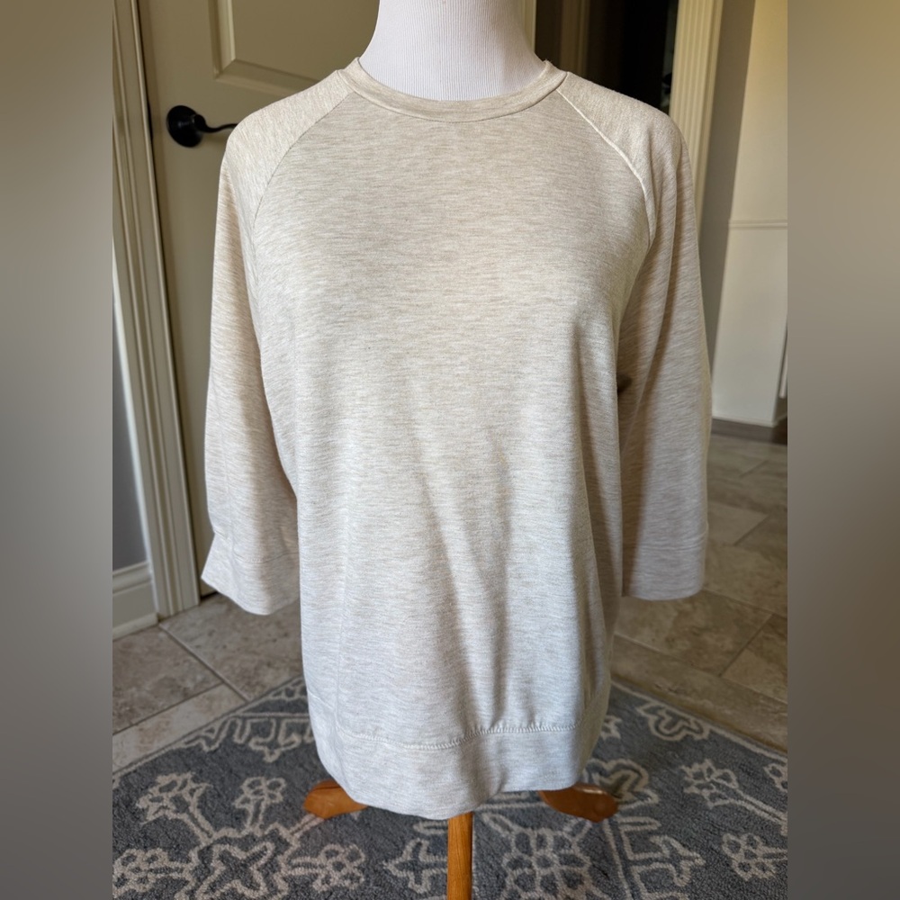 Banana Republic 3/4 sleeve cream top